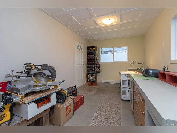 7906 Patterson Road, Central Saanich, BC, V8M 1L5 - 31