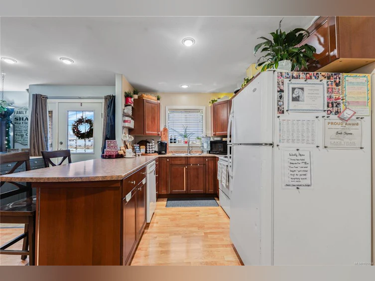 1126 18th Street, Courtenay, BC, V9N 7J8 - 24