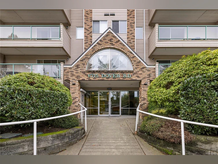 105-6715 Dover Road, Nanaimo, BC, V9V 1L8 - 3