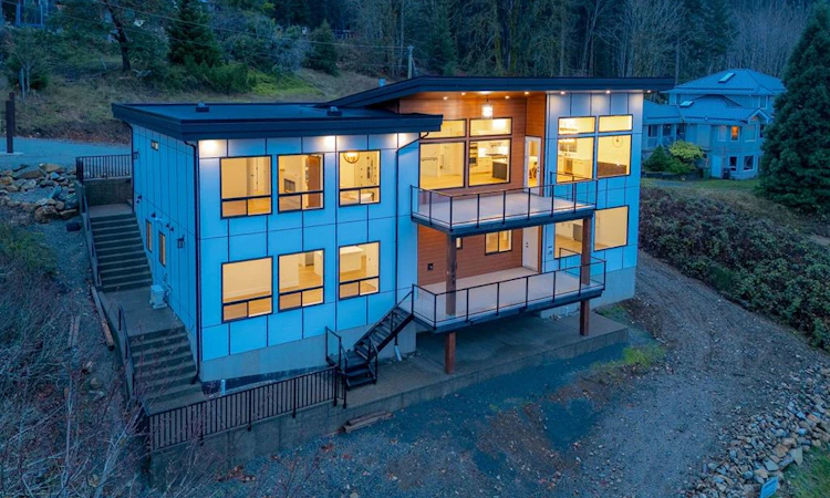 2195 Mallory Drive