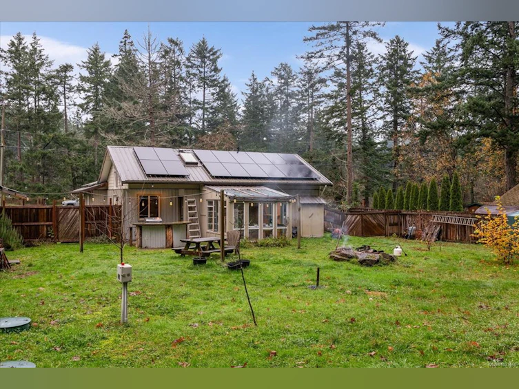 3271 South Road, Gabriola Island, BC, V0R 1X7 - 8