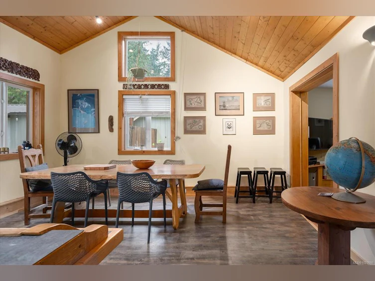 3271 South Road, Gabriola Island, BC, V0R 1X7 - 12
