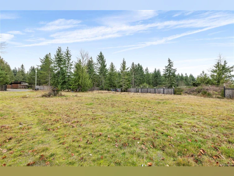 3805 Kriscott Road, Hilliers, BC, V9K 1V5 - 8