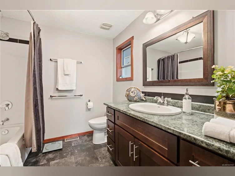 9644 Lakeshore Road, Port Alberni, BC, V9Y 8Z3 - 20