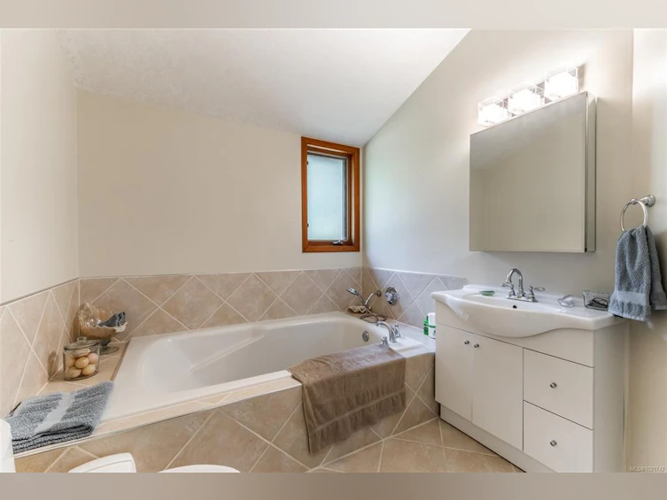 4961 Aho Road, Ladysmith, BC, V9G 1G8 - 20