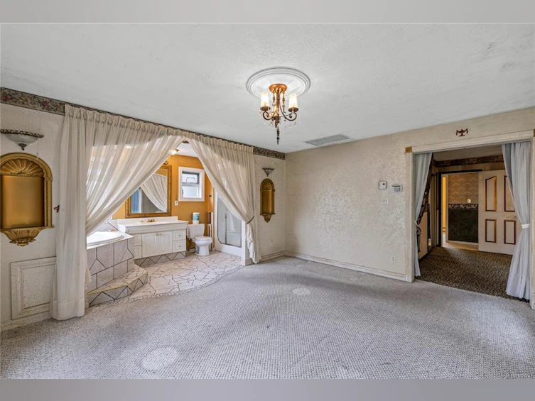 930 Mulholland Drive, French Creek, BC, V9P 1Z4 - 24