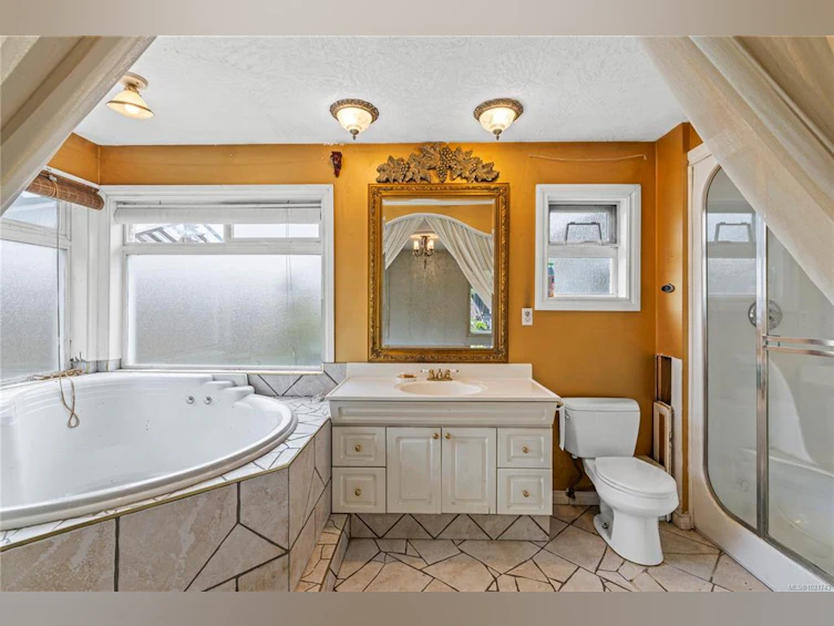 930 Mulholland Drive, French Creek, BC, V9P 1Z4 - 25