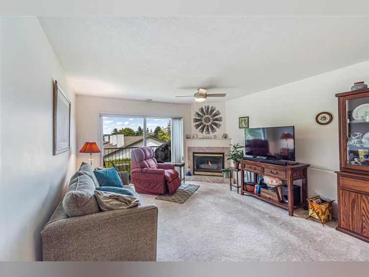 203-435 Morison Avenue, Parksville, BC, V9P 2M7 - 2
