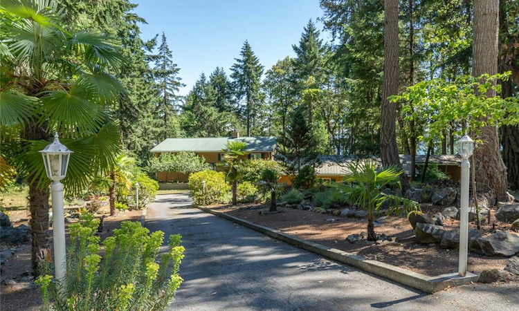 149 Pilkey Point Road