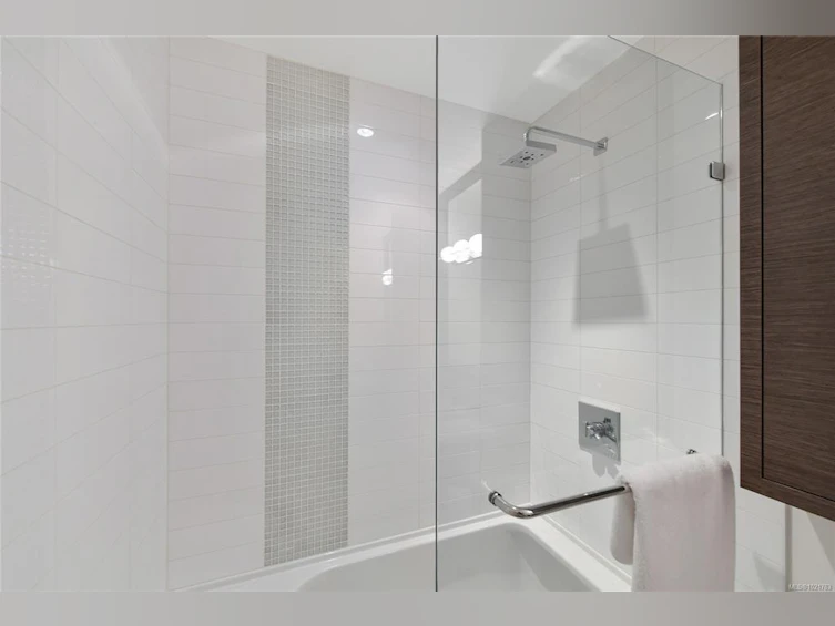 101-200 Douglas Street, Victoria, BC, V8V 2P2 - 43