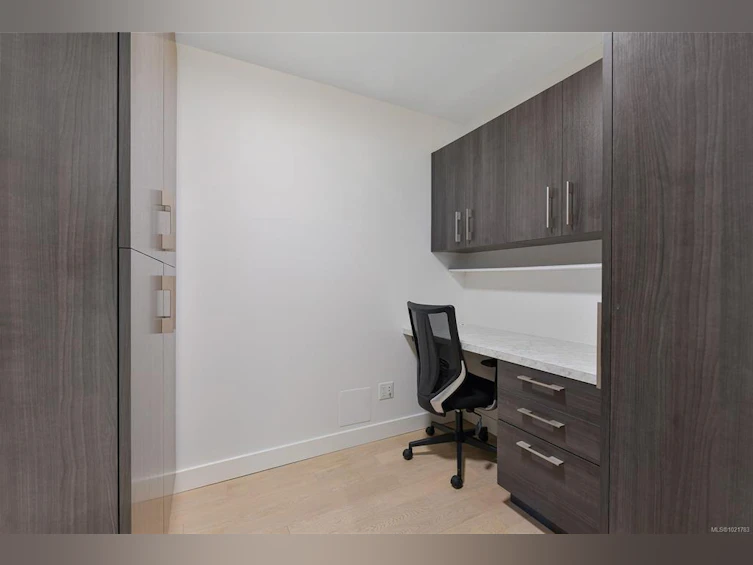 101-200 Douglas Street, Victoria, BC, V8V 2P2 - 44