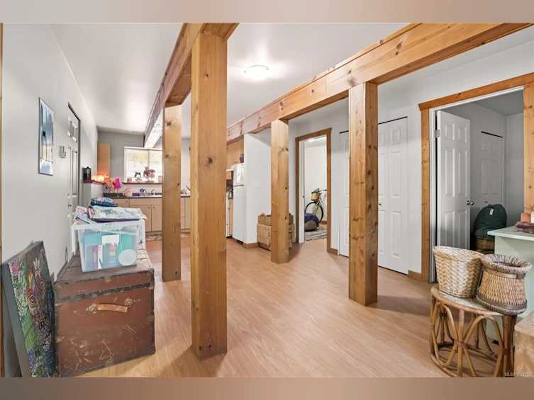 978 Peninsula Road, Ucluelet, BC, V0R 3A0 - 39