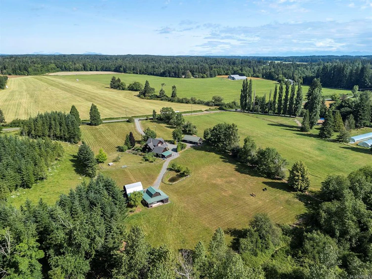 3713 Dove Creek Road, Courtenay, BC, V9J 1R9 - 47