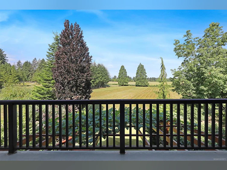 3713 Dove Creek Road, Courtenay, BC, V9J 1R9 - 32