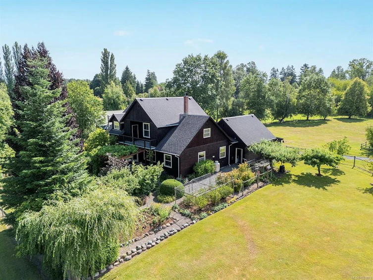 3713 Dove Creek Road, Courtenay, BC, V9J 1R9 - 8