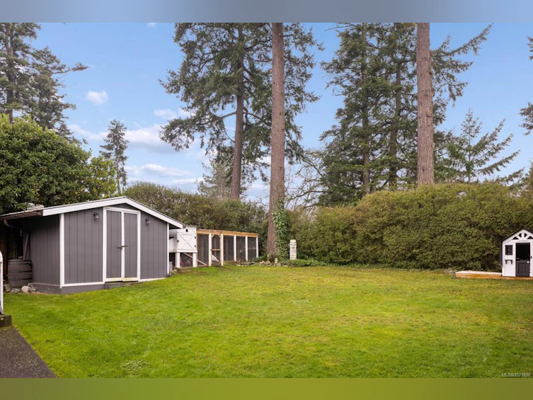 492 Meredith Crescent, Saanich, BC, V8Z 1Z3 - 19
