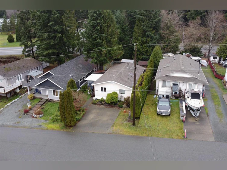 300 Lake Park Road, Lake Cowichan, BC, V0R 2G0 - 51