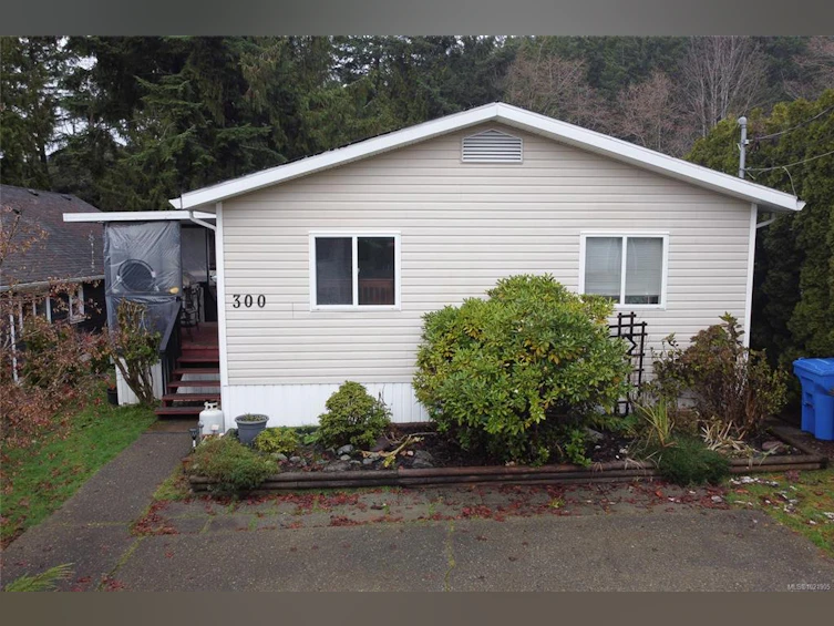 300 Lake Park Road, Lake Cowichan, BC, V0R 2G0 - 59
