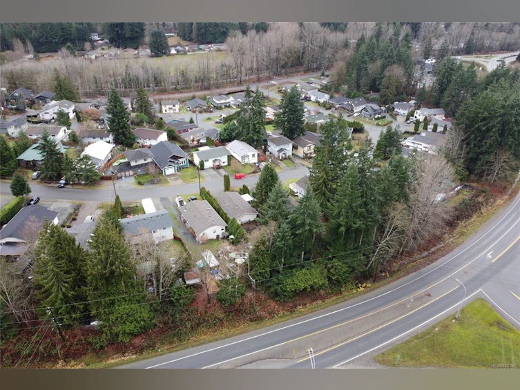 300 Lake Park Road, Lake Cowichan, BC, V0R 2G0 - 43