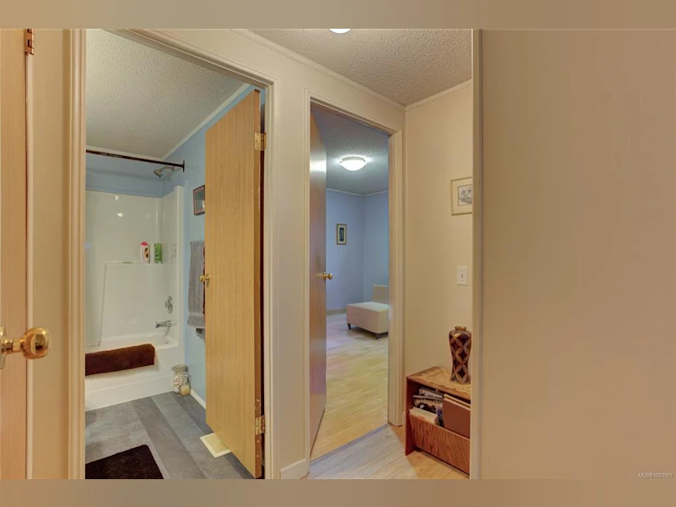 300 Lake Park Road, Lake Cowichan, BC, V0R 2G0 - 22