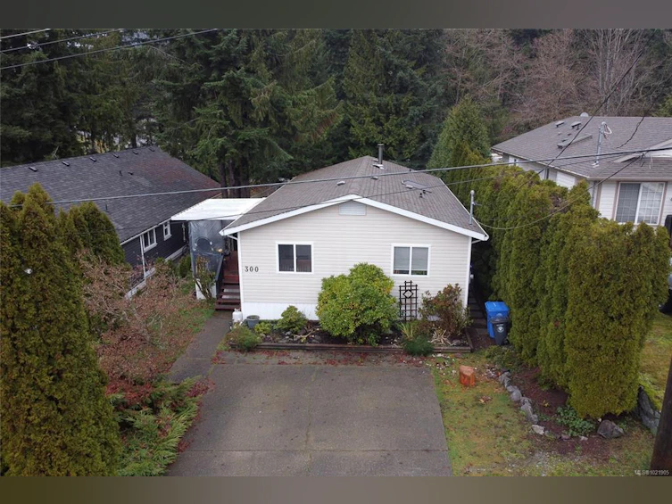 300 Lake Park Road, Lake Cowichan, BC, V0R 2G0 - 58