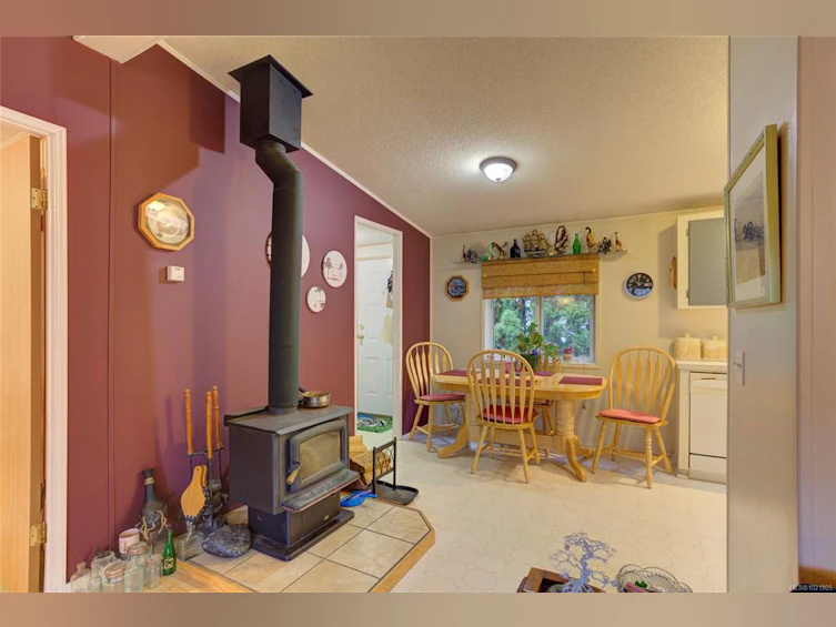 300 Lake Park Road, Lake Cowichan, BC, V0R 2G0 - 9
