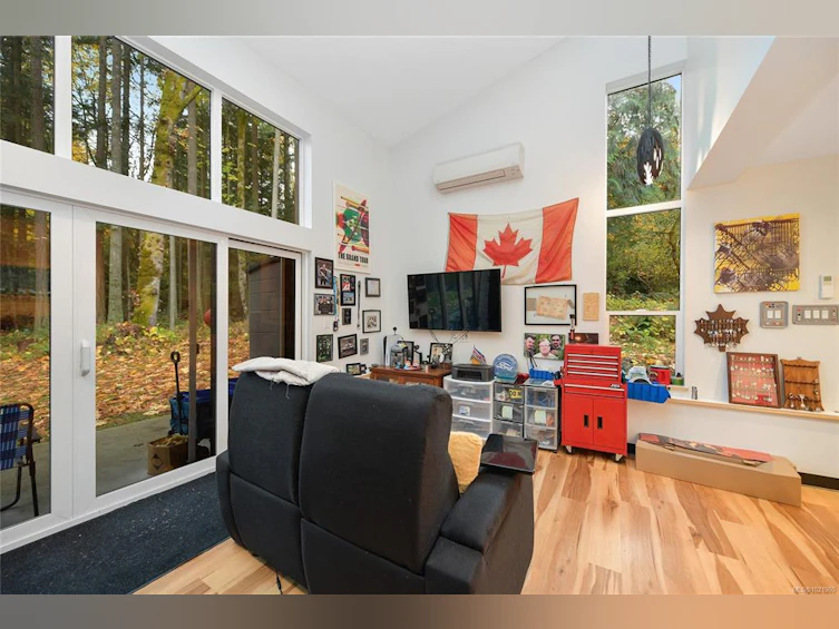 851 Sayward Road, Saanich, BC, V8Y 1R5 - 38