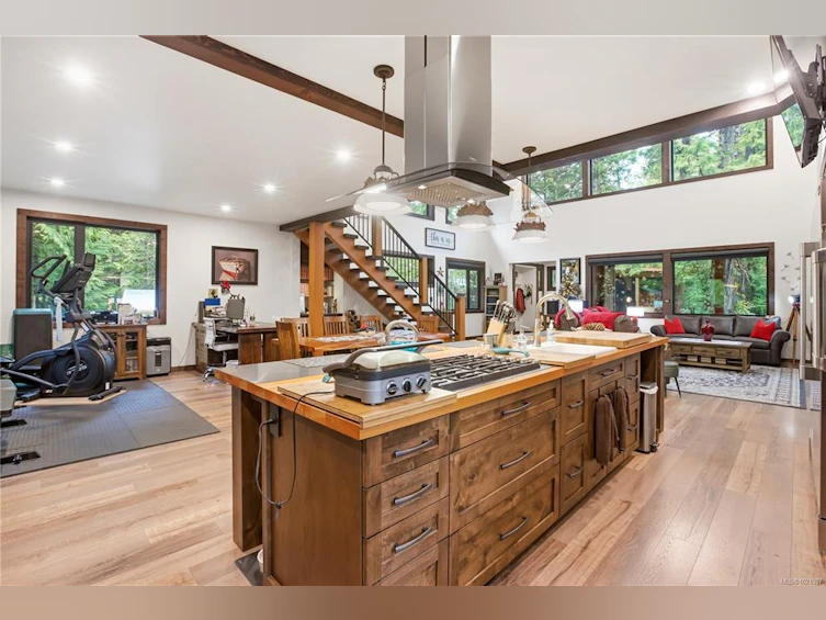 1708 Rainforest Lane, Ucluelet, BC, V0R 3A0 - 22
