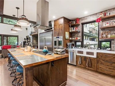 1708 Rainforest Lane - 5