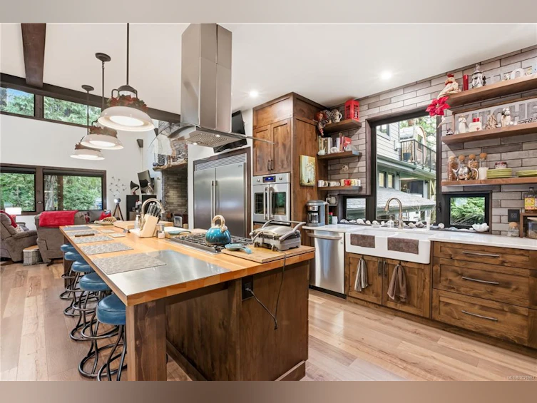 1708 Rainforest Lane, Ucluelet, BC, V0R 3A0 - 5
