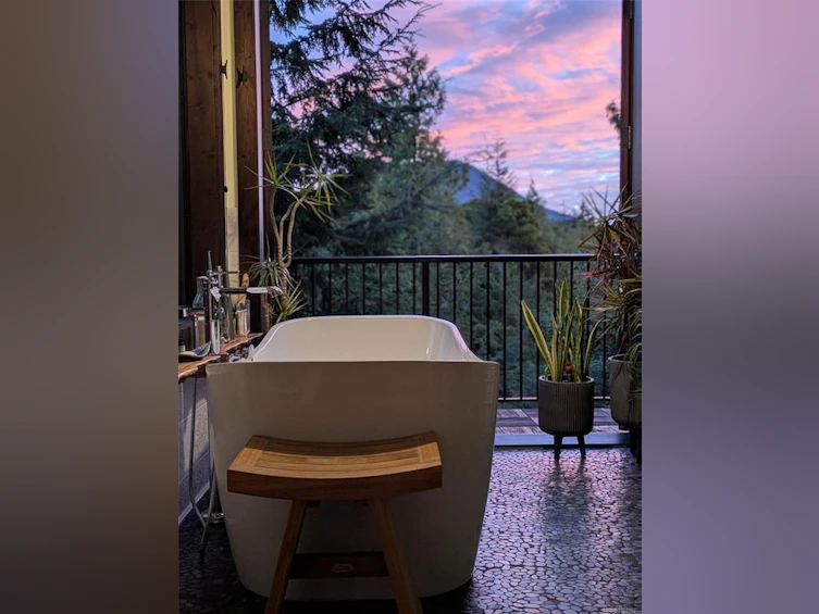 1708 Rainforest Lane, Ucluelet, BC, V0R 3A0 - 34