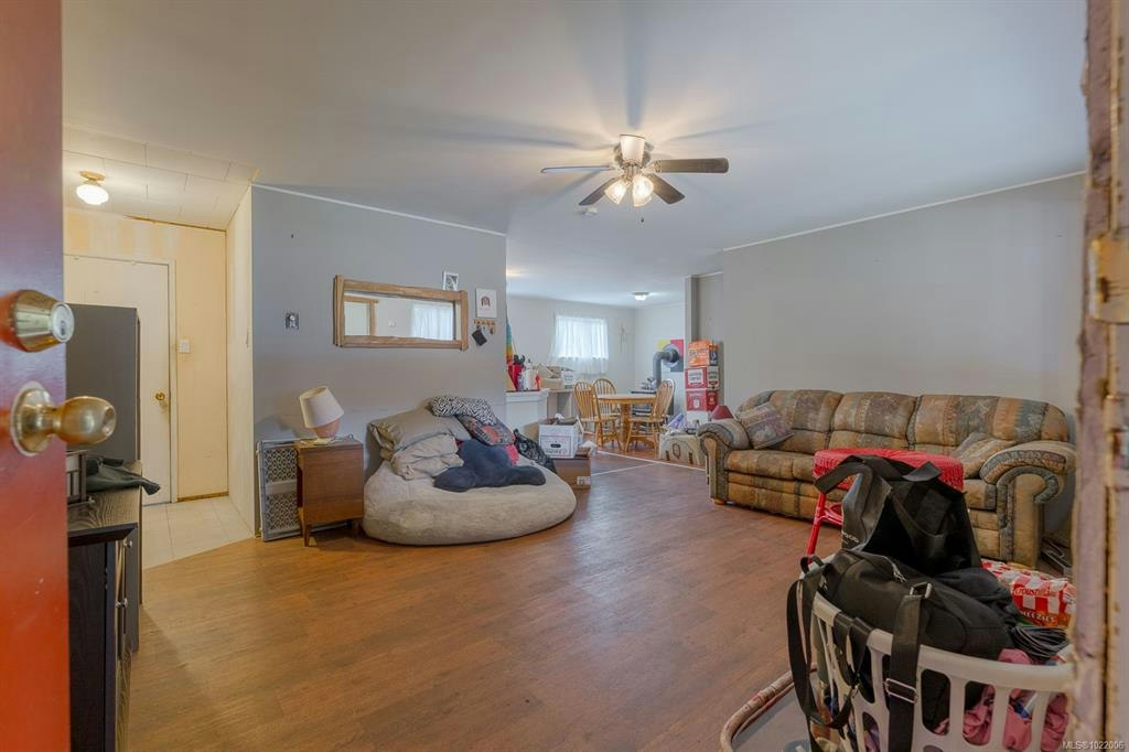 230 Clutus Road - 5