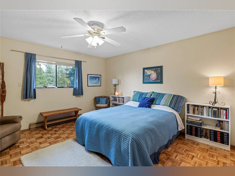 202-130 E Sunningdale Road, Qualicum Beach, BC, V9K 1P6 - 4