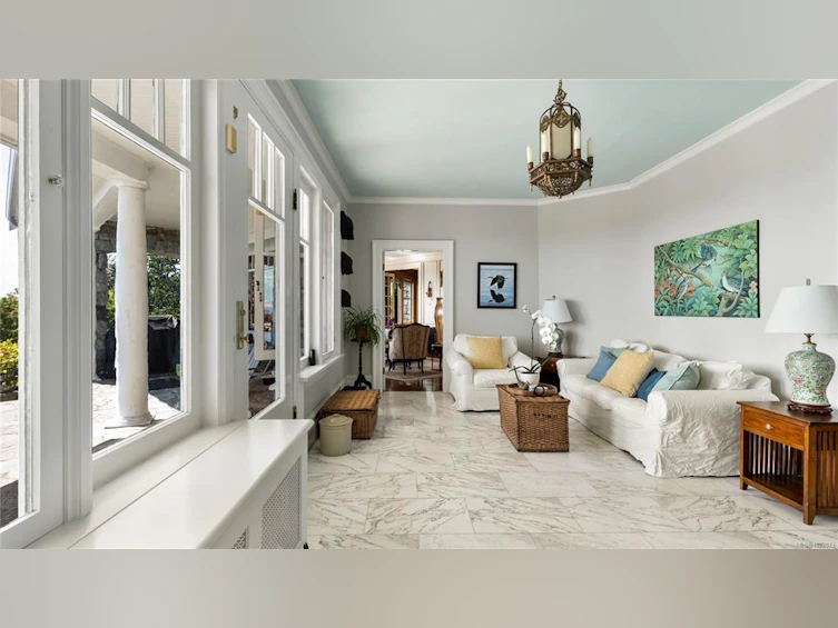 305 Denison Road, Oak Bay, BC, V8S 4K2 - 27