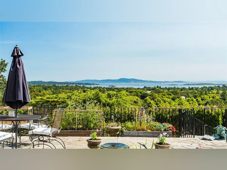 305 Denison Road, Oak Bay, BC, V8S 4K2 - 69