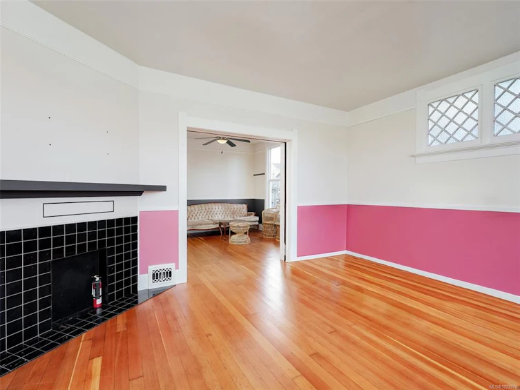 1029 Queens Avenue, Victoria, BC, V8T 1M7 - 3