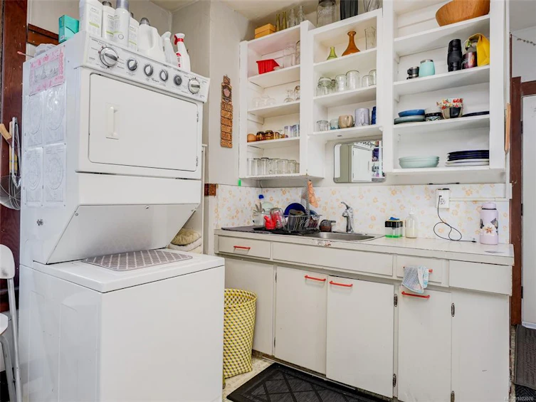 1029 Queens Avenue, Victoria, BC, V8T 1M7 - 15