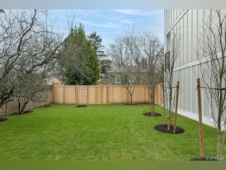 1-2268 Bowker Avenue, Oak Bay, BC, V8R 2E4 - 77