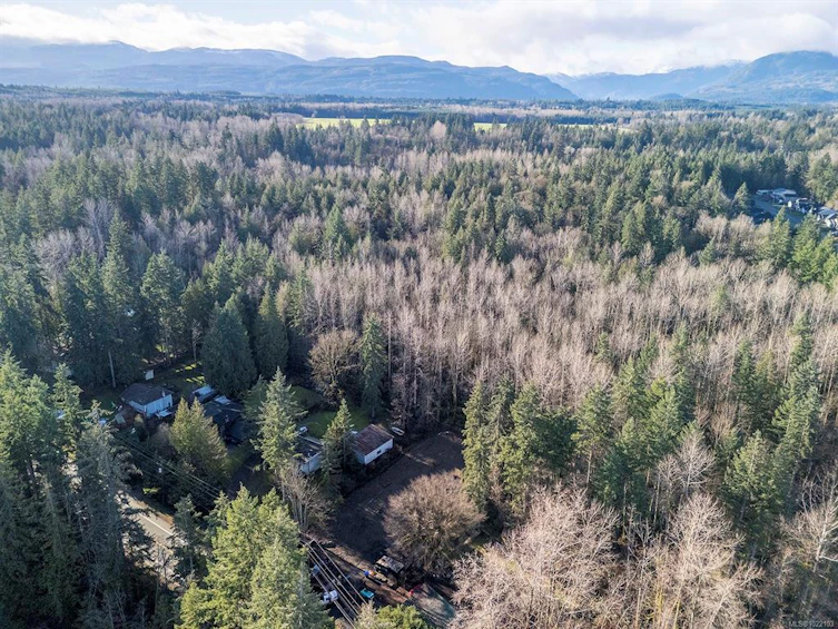 2645 Cumberland Road, Courtenay, BC, V9N 9J8 - 8