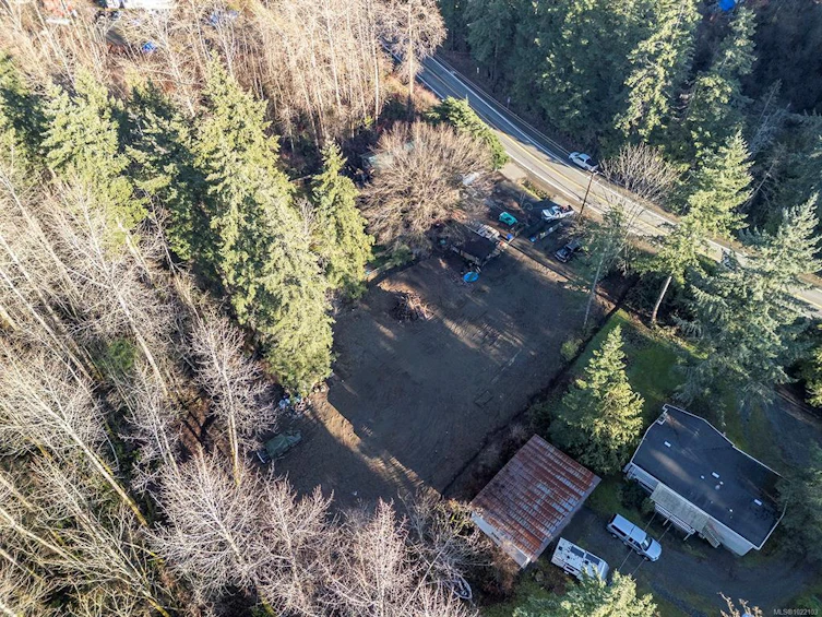 2645 Cumberland Road, Courtenay, BC, V9N 9J8 - 10