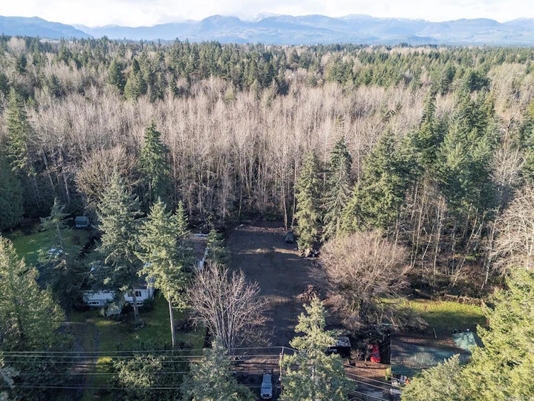 2645 Cumberland Road, Courtenay, BC, V9N 9J8 - 16