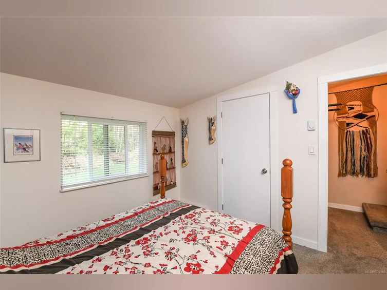 2795 Macaulay Road, Black Creek, BC, V9J 1B9 - 22
