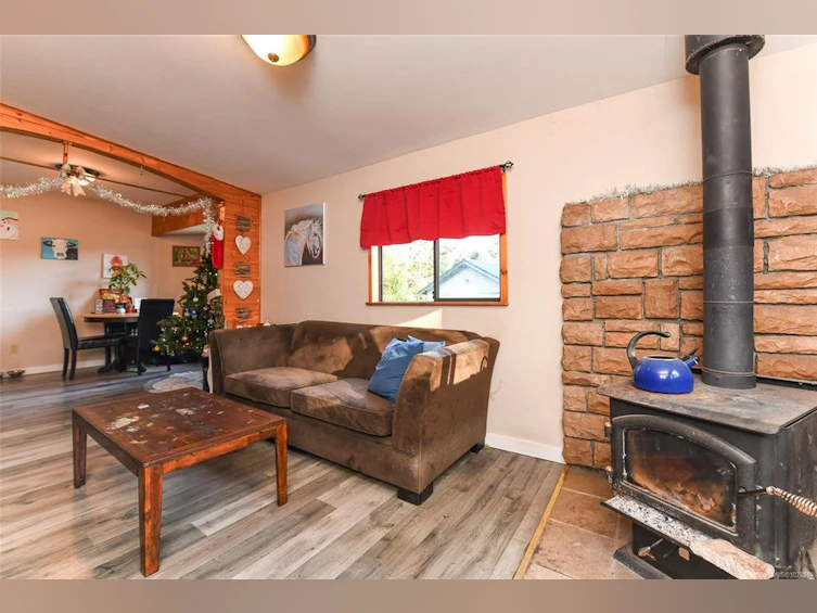 2795 Macaulay Road, Black Creek, BC, V9J 1B9 - 16