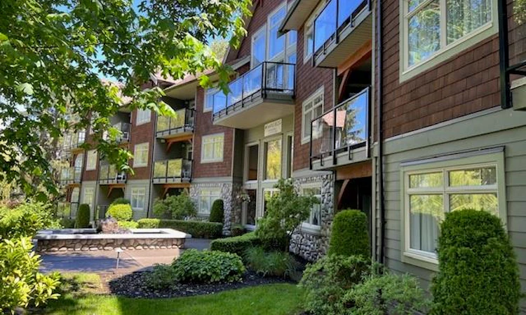 103D-1800 Riverside Lane