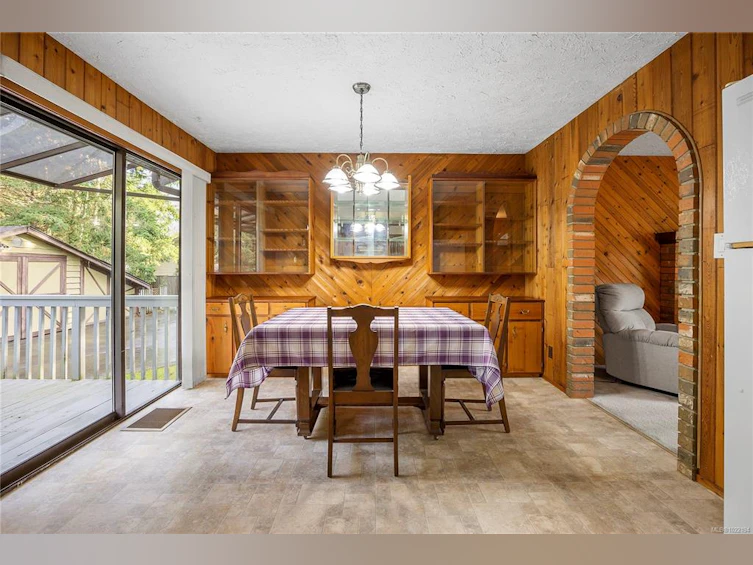 856 Reid Road, French Creek, BC, V9P 2E6 - 5