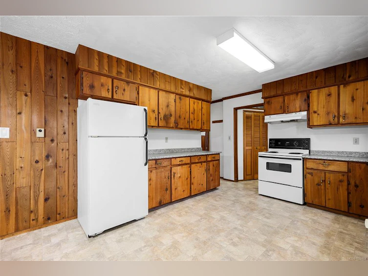 856 Reid Road, French Creek, BC, V9P 2E6 - 21