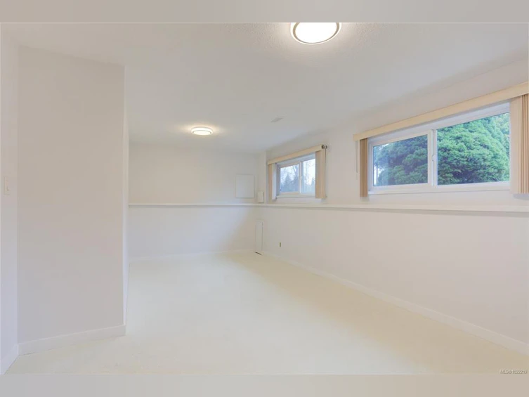 5795 Valleyview Road, Duncan, BC, V9L 4Z6 - 33