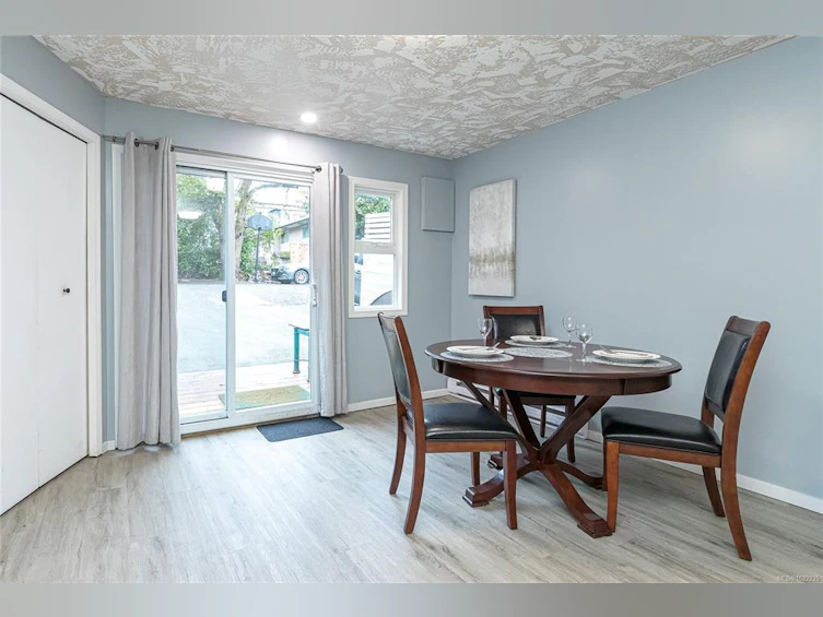999 Furber Road, Langford, BC, V9B 2T6 - 18