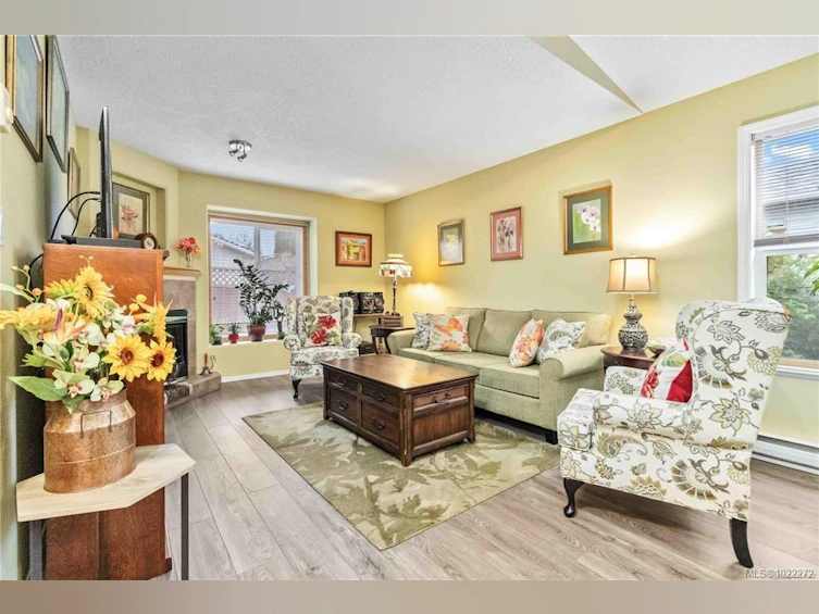 69-7570 Tetayut Road, Central Saanich, BC, V8M 2H4 - 5