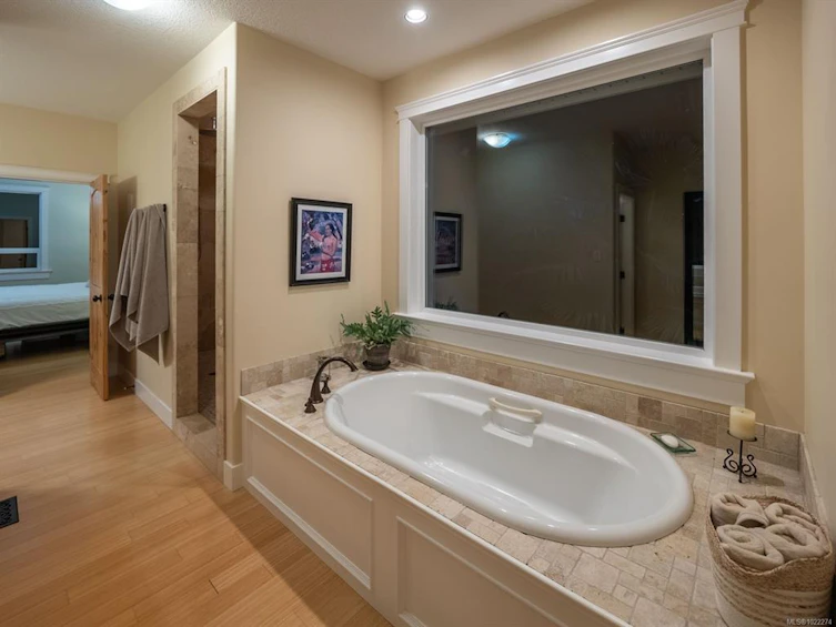 3182 Dolphin Drive, Nanoose, BC, V9P 9J2 - 38